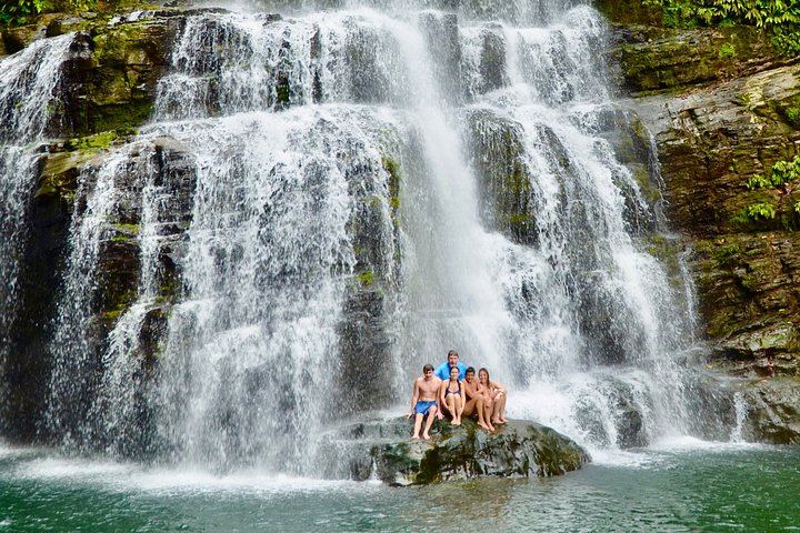 Nauyaca Waterfalls Small-Group Day Trip with Portalon Falls, Playa Linda and Dominical (4/12)