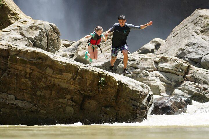 Nauyaca Waterfalls Guided Jungle Hike with Swim and Jump Spots, Manuel Antonio (4/12)