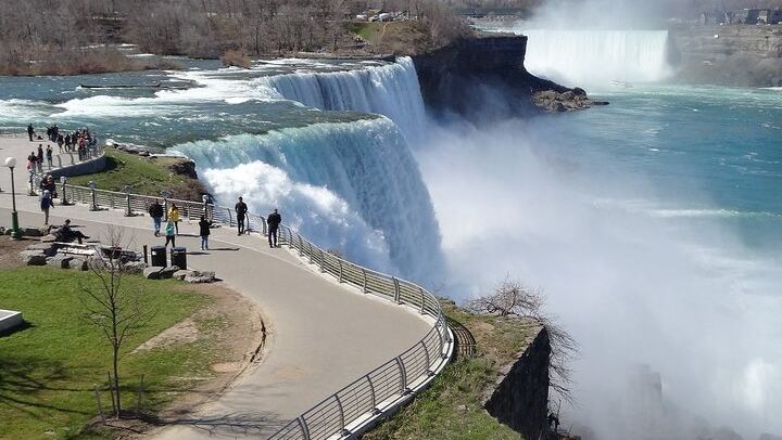 Niagara Bliss Tour USA: Maid of the Mist, Observation Tower and Cave Tickets (4/5)