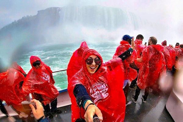 Niagara Falls Day Trip from NYC by Flight with JTB Japanese-English Guide