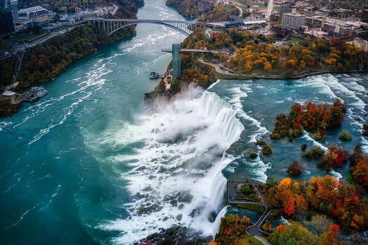 Niagara Falls Day Trip from Times Square by Coach with Optional Maid of the Mist (3/12)