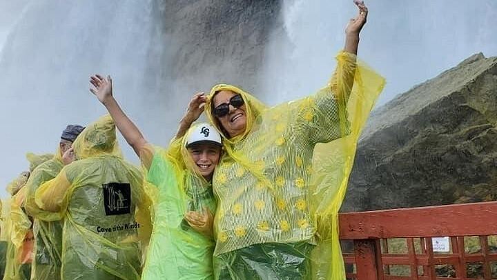 Niagara Falls All-American Boutique Tour for Six: Crow's Nest, Electric Boat, Tesla Plant (3/8)