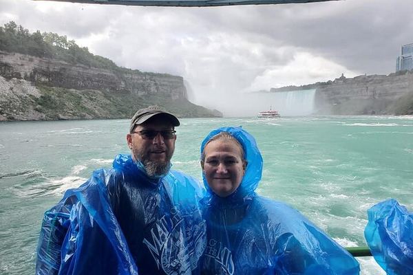 Niagara Falls All-American Boutique Tour for Six: Crow's Nest, Electric Boat, Tesla Plant