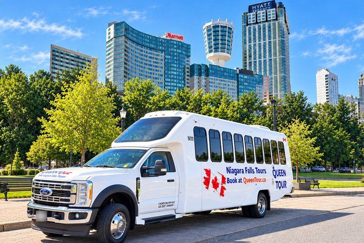 Niagara Falls Canada Side Day Tour from Toronto with Maple Factory and Power Station (6/12)