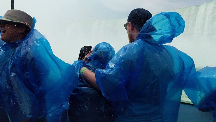 Niagara Falls Canadian Side Day Tour with Maid of the Mist and Skylon Tower (3/12)