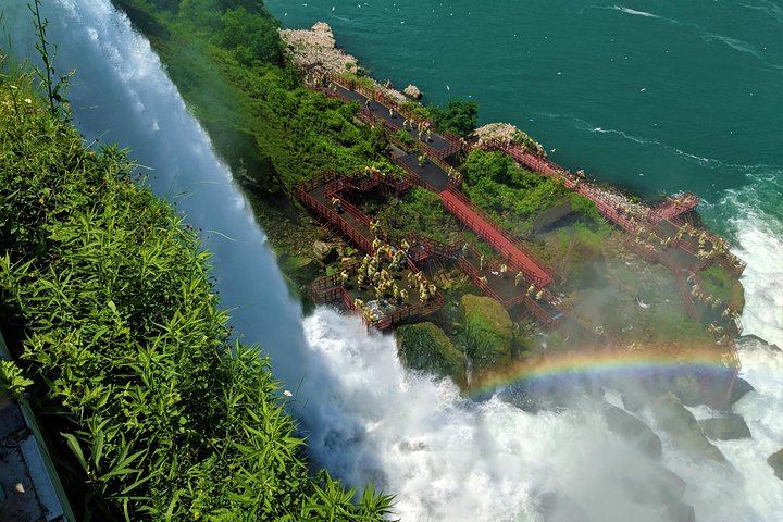 Niagara Falls Two-Country Tour by Over the Falls Tours: Boat, Cave, Skylon Tower (12/12)