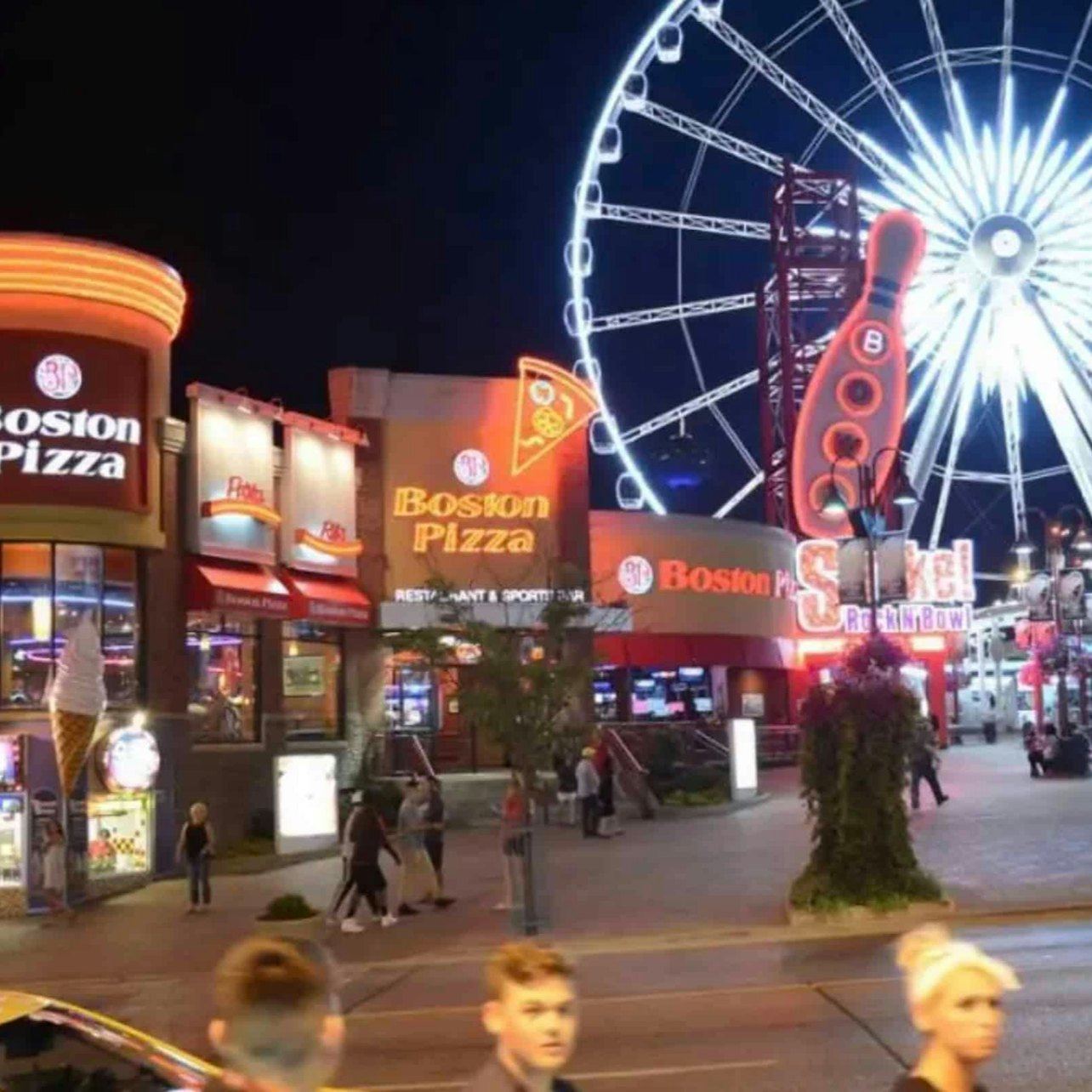 Niagara Falls Day and Evening Guided Tour with Attractions and Dinner Packages (9/12)