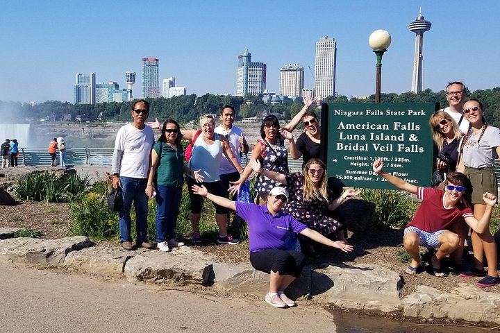 Niagara Falls Day and Night Tour from NYC with Evening Illumination Viewing (8/12)