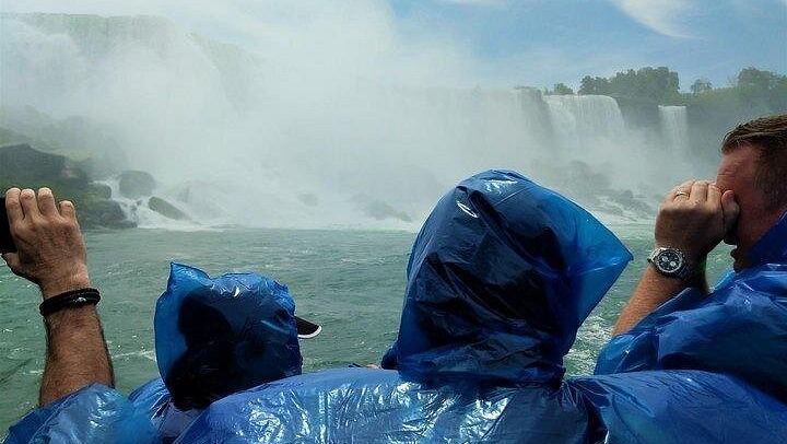 Niagara Falls USA Evening Tour with Maid of the Mist, Cave of the Winds and Illumination (3/5)