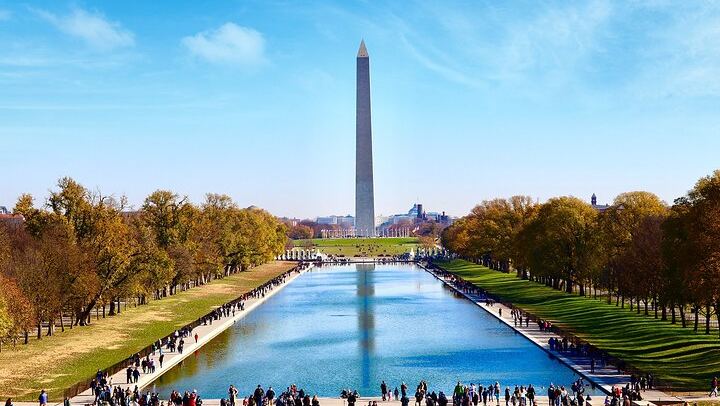 Niagara Falls, Philadelphia, Amish Country and Washington DC 4-Day Tour from NYC (3/12)