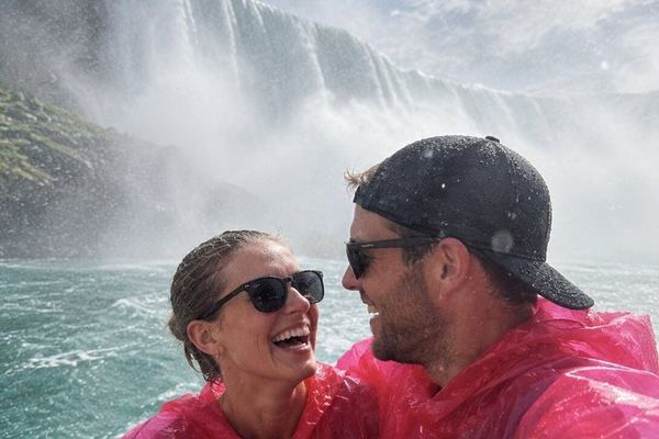 Niagara Falls Small Group Tour for 7 with Hotel Pickup, Skylon, Behind the Falls, Boat