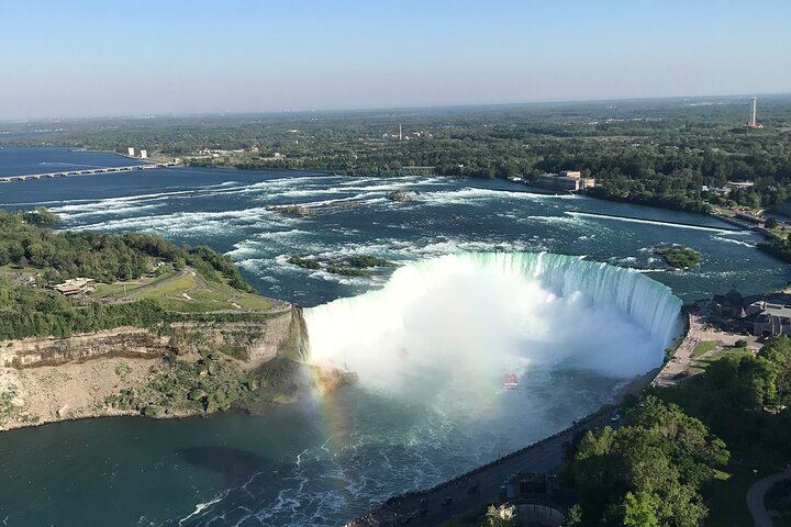 Niagara Falls Small Group Tour for 7 with Hotel Pickup, Skylon, Behind the Falls, Boat (6/12)