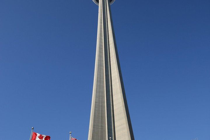 Niagara Falls, Toronto and Thousand Islands 3-Day Tour with 2 Hotel Nights from NYC and NJ (10/12)