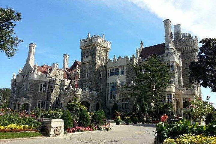 Niagara Falls, Toronto and Thousand Islands 3-Day Tour with 2 Hotel Nights from NYC and NJ (5/12)
