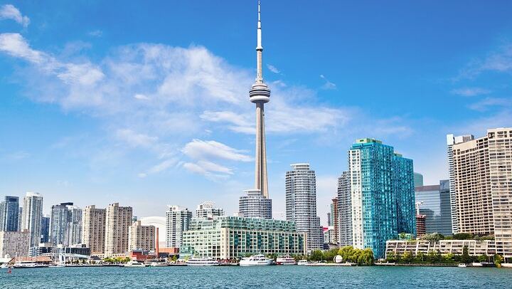 Niagara Falls, Toronto and 1000 Islands 3-Day Coach Tour from NYC with River Cruise (2/12)