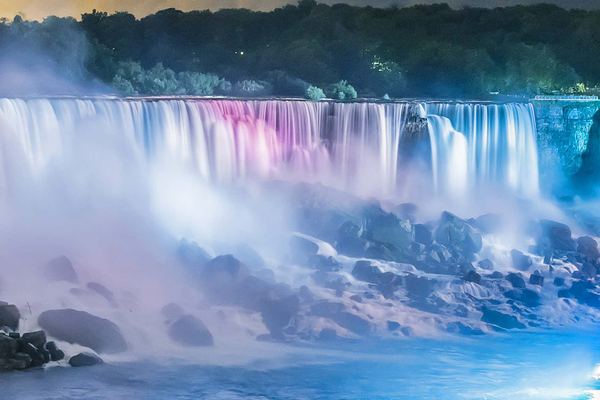 Niagara Falls Day Tour from Toronto with Night Light Show and Boat or Dinner Options