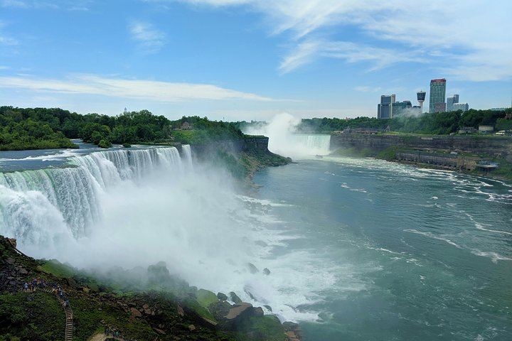 Niagara Falls Two-Country Tour by Over the Falls Tours: Boat, Cave, Skylon Tower (10/12)