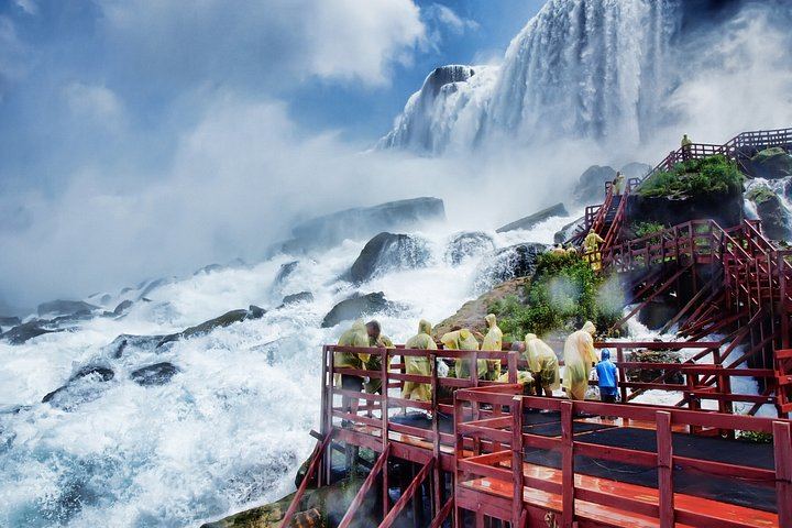 Niagara Falls Both Sides in One Day: Boat, Cave, Skylon Tower Lunch, Whirlpool (3/11)