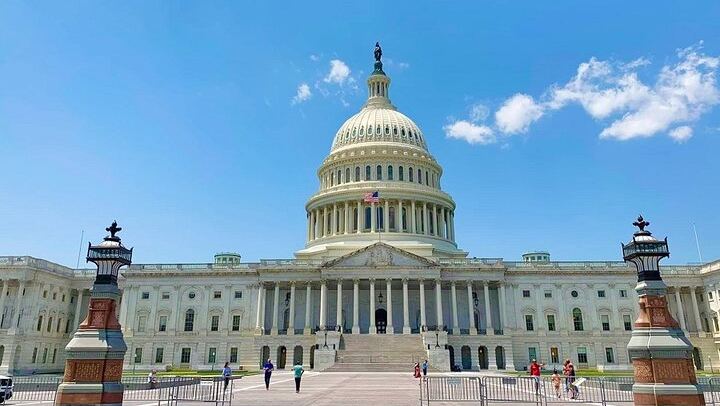 Niagara Falls and Washington DC 3-Day Tour from New York with Corning Glass (4/7)