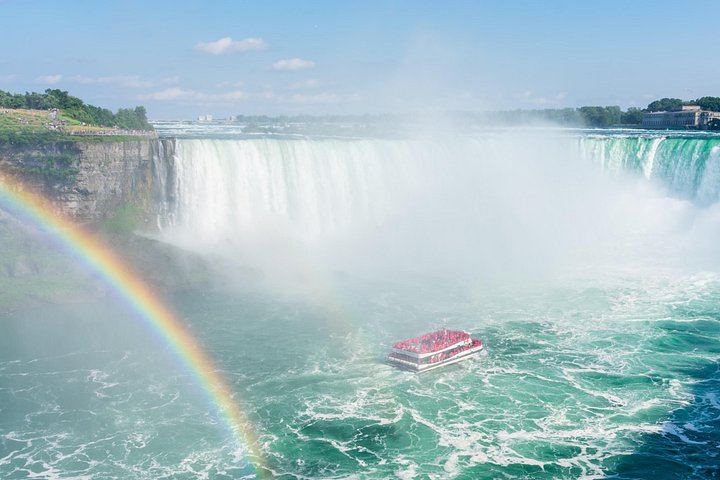 Niagara Falls Day Trip from Times Square by Coach with Optional Maid of the Mist (12/12)