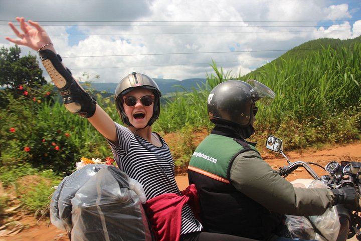 Dalat Easy Rider Countryside Tour: Pongour Falls, K'Ho Village, Silk and Coffee (8/12)