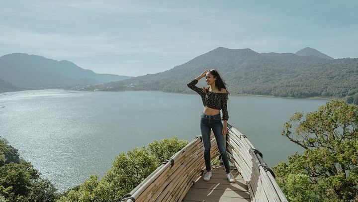 Private North Bali Day: Sekumpul, Fiji Waterfall, Luwak Coffee and Twin Lake Viewpoint (3/12)