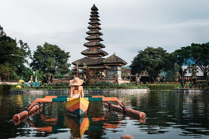 Private North Bali Day: Sekumpul, Fiji Waterfall, Luwak Coffee and Twin Lake Viewpoint (8/12)