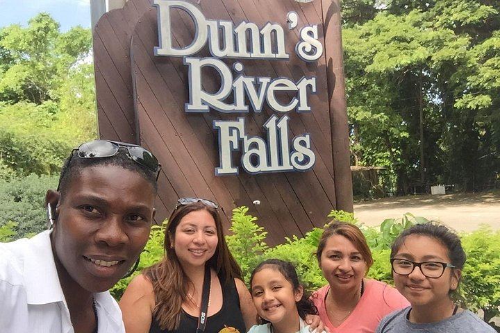 Dunn's River Falls with Falmouth and Columbus Park Stops, Port or Hotel Pickup (1/12)