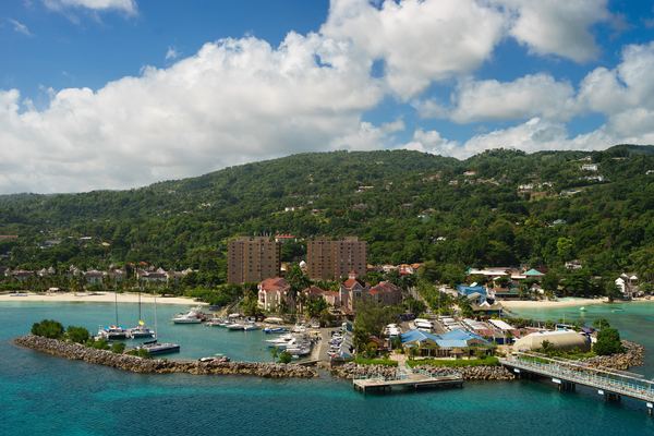 Dunn's River Falls Tours from Ocho Rios & Falmouth