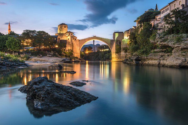 Split Full-Day Guided Tour: Border Crossing, Počitelj, Mostar and Kravice Falls (7/12)