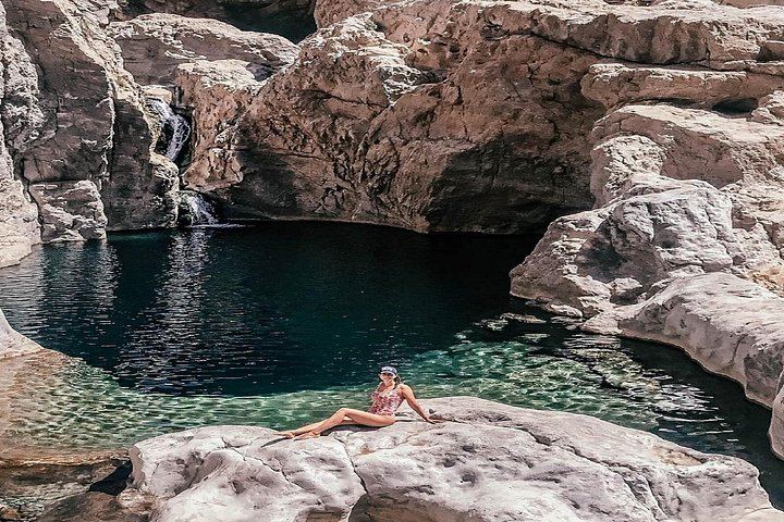 Wadi Shab 4WD Coastal Trek from Muscat via Quriyat, with Quick Sinkhole Photo Stop (4/5)