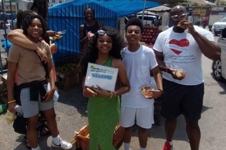 Private Vehicle Dunn's River Falls and Blue Hole Day Trip from Montego Bay and Falmouth (9/12)