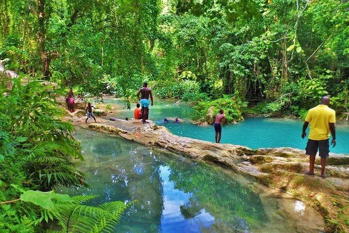 Blue Hole Admission Ticket with Life Vest and Guide, St. Ann near Ocho Rios (1/5)