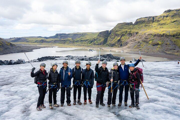 13.5-Hour South Coast Tour with 1.5-Hour Beginner Glacier Hike, Small Group (9/12)