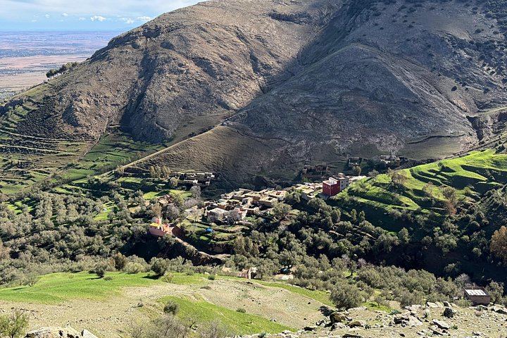 Ourika Seven Waterfalls Moderate Hike from Marrakech with Berber House and Souk Stop (10/12)