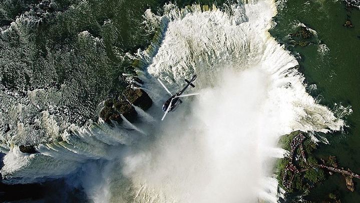 Helisul 10-Minute Helicopter Flight over Iguassu Falls from Foz do Iguacu (2/6)