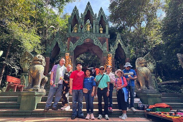 Phnom Kulen Day Trip with Two-Tier Waterfall, River of 1000 Lingas and Khmer Village Visit (9/12)