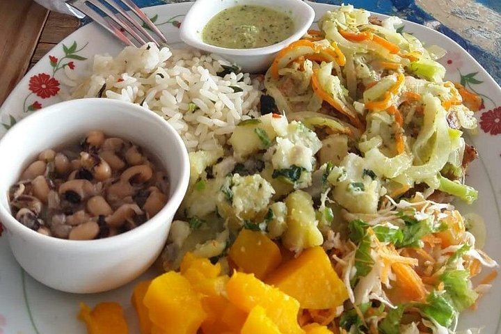 Pepper's Choice Dominica: Emerald Pool, Trafalgar Falls, Mero Beach, Ti Kwen Glo Cho (6/12)