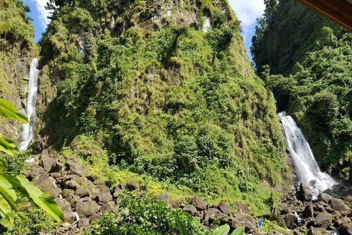 Pepper's Choice Dominica: Emerald Pool, Trafalgar Falls, Mero Beach, Ti Kwen Glo Cho (5/12)