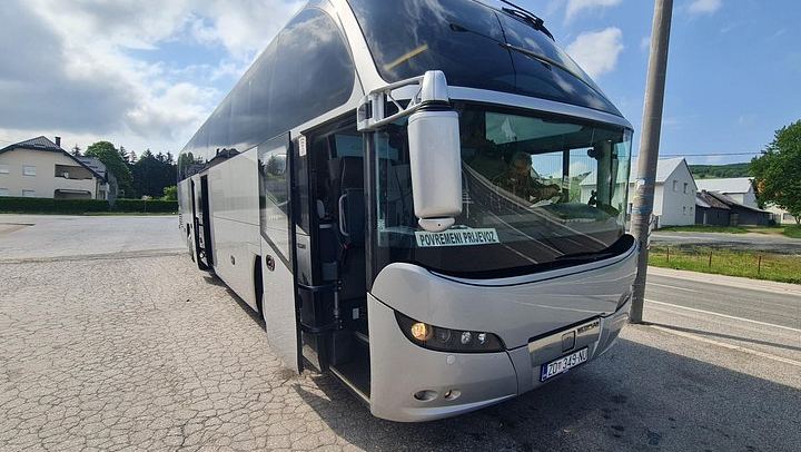 Plitvice Lakes Morning or Afternoon Tour from Zadar with Panoramic Boat Ride (4/12)