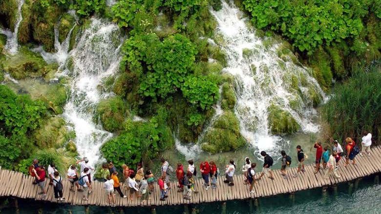 Plitvice Lakes Day Trip from Zagreb with Rastoke Stop and Park Entry (3/7)