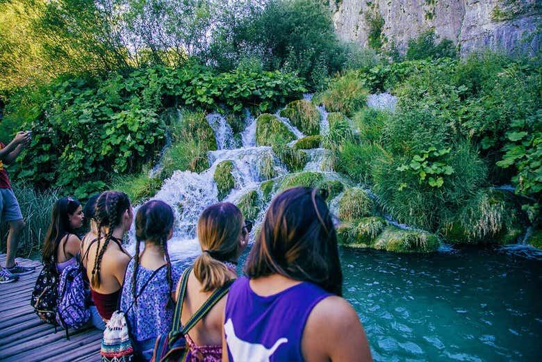 Plitvice Lakes Day Trip from Zagreb with Rastoke Stop and Park Entry (1/7)