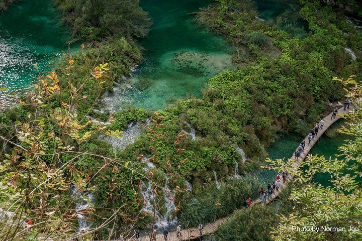 Plitvice Lakes Ten-Hour Day Trip from Zadar by Bus with Ticket Pickup by Guide (10/10)