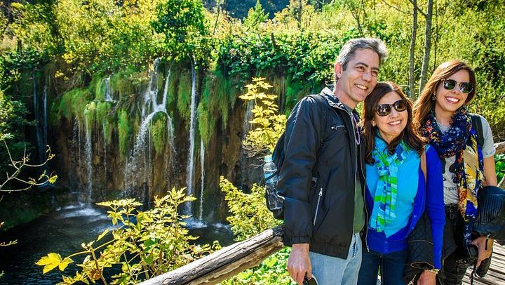 Plitvice Lakes Group Tour from Split or Trogir with Entry Ticket Included (2/6)
