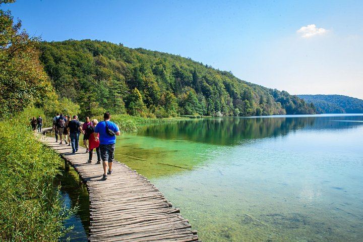 Plitvice Lakes Group Tour from Split or Trogir with Entry Ticket Included (4/6)
