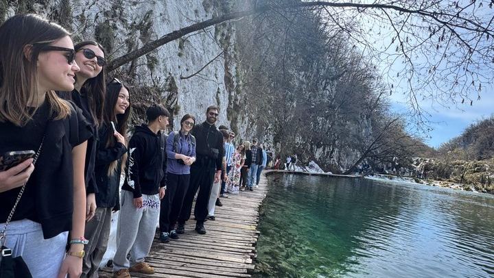 Plitvice Lakes Guided Day Tour from Zagreb with Boat and Electric Train Rides (1/10)