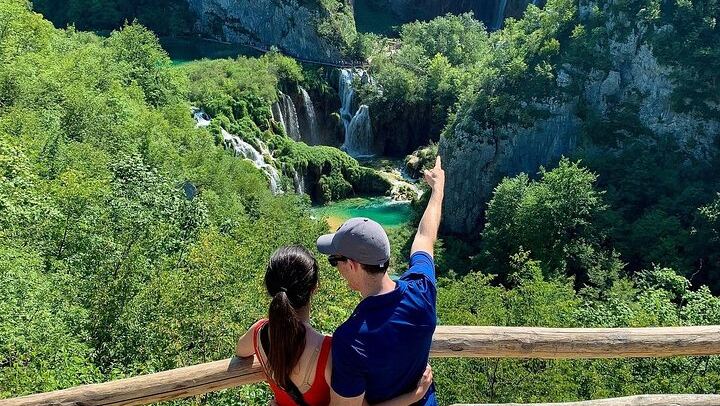 Plitvice Lakes 12-Hour Guided Day Tour from Split with Upper Lakes Hike (1/12)