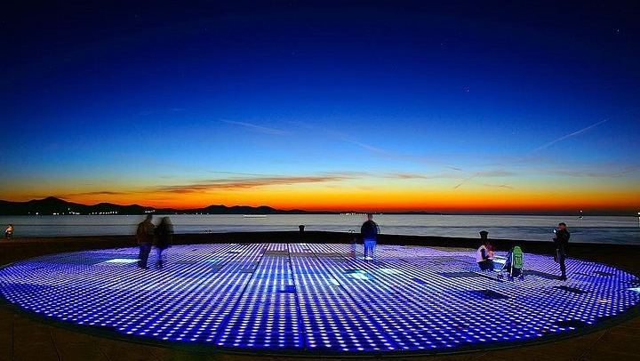 Plitvice Lakes Private Guided Tour from Zadar with Hotel Pickup and Local Guide