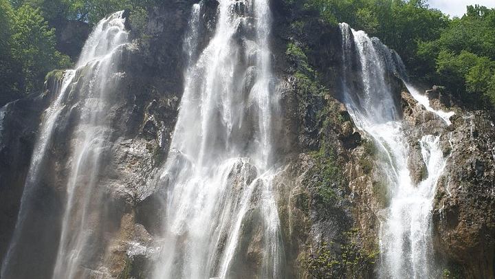 Private Plitvice Lakes Day Tour from Zagreb with Licensed Guide and Rastoke Stop (2/12)