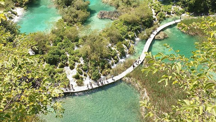 Private Plitvice Lakes Day Tour from Zagreb with Licensed Guide and Rastoke Stop (4/12)